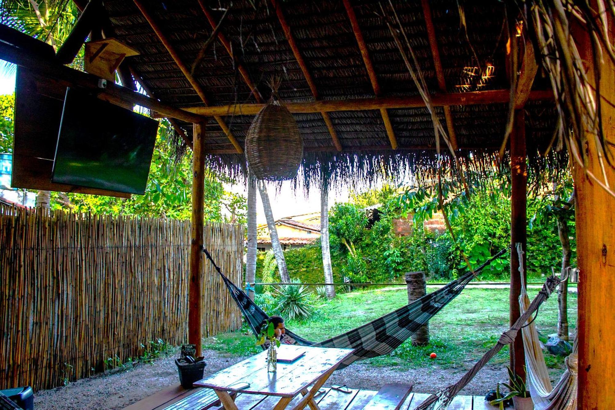 Padang Hostel Praia de Pipa 外观 照片